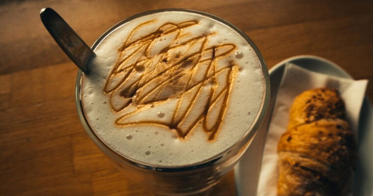 Cappuccino-mousse<img class="icon_title" src="https://kokidoki.nl/wp-content/uploads/vegetarisch0.png" />